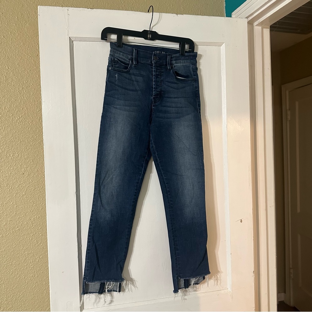 Level 99 high rise stretch jeans size 28